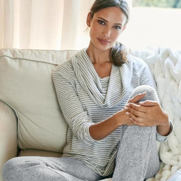 Soft Surroundings Fireside Pullover Cowl Neck Cozy Soft Striped Sweater Size Med - Picture 5 of 5